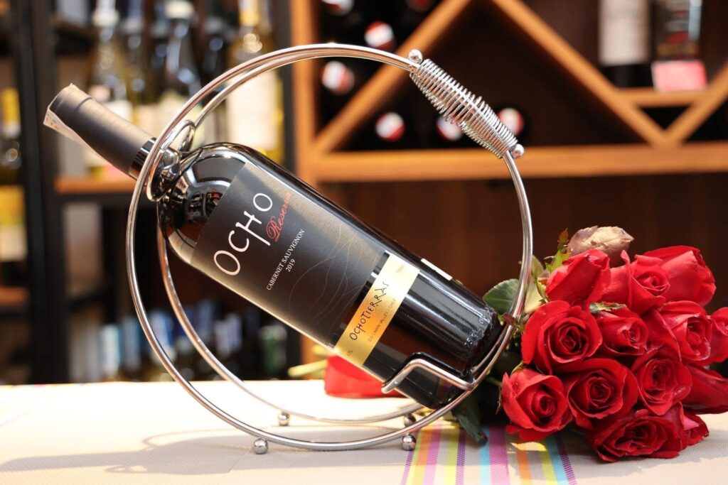 Rượu vang đỏ Ocho Tierras Reserva