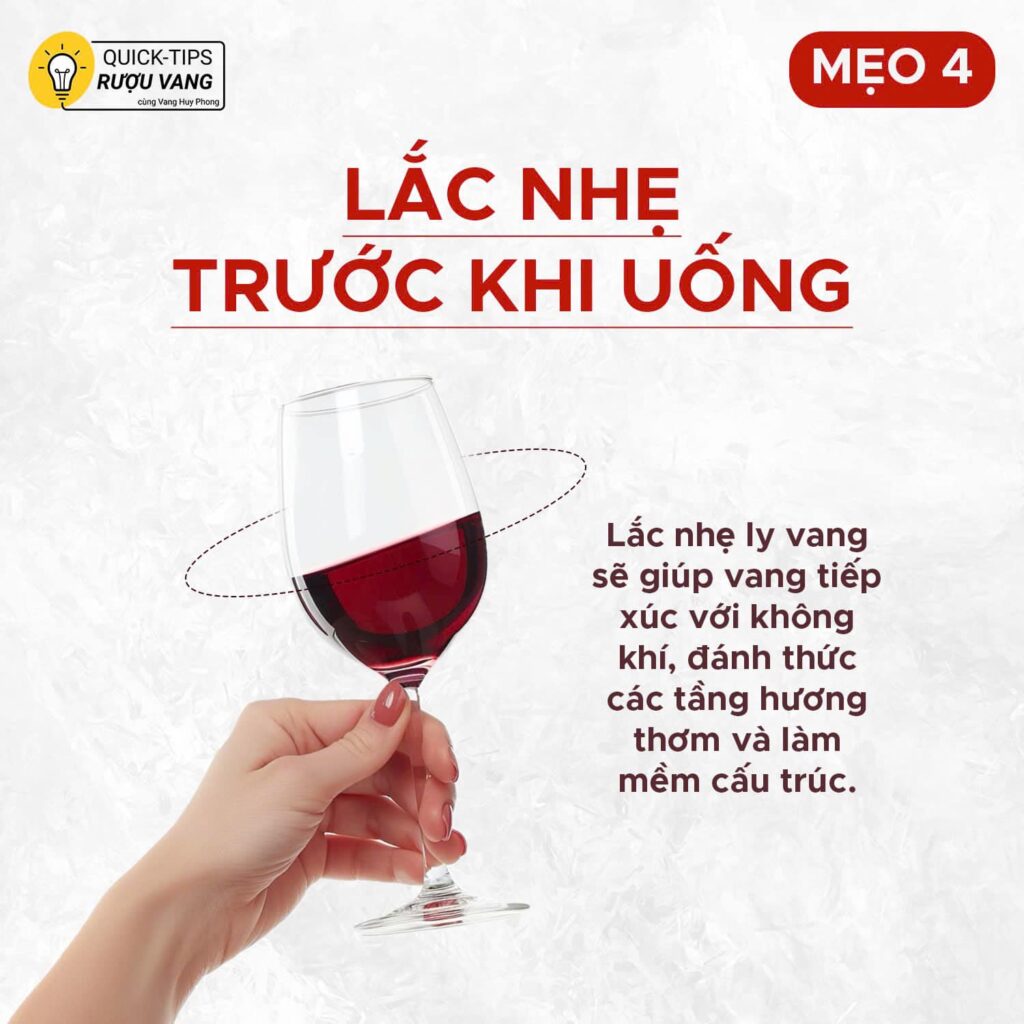 Vì sao cần lắc rượu vang?