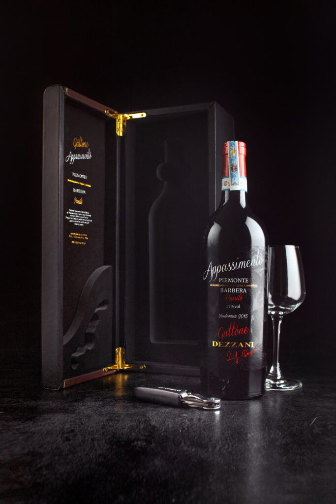 Set quà rượu vang - rượu vang Ý cao cấp Gattone. 