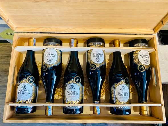 Set vang đỏ Ý cao cấp - Rocca Primitivo