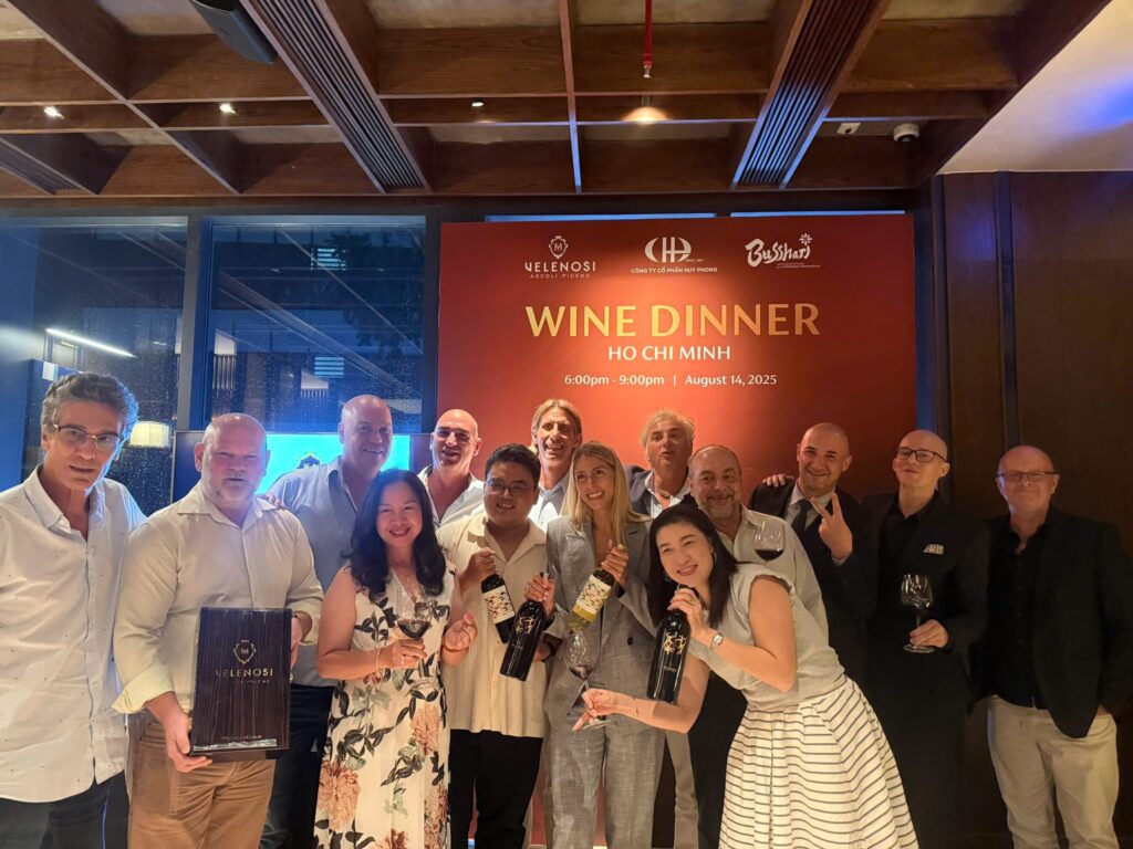 Vang Huy Phong – địa chỉ tin cậy để chọn mua rượu vang dịp tết