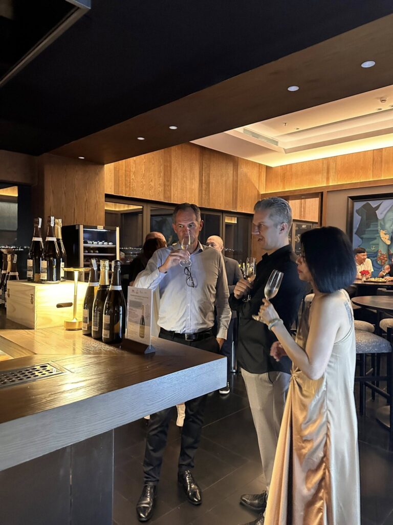 The Champagne Night In Vinci Cucina & Vino